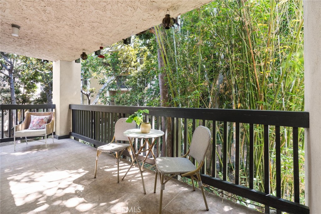 5111 Raintree Circle