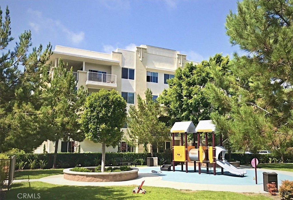 12822 Manhattan Court 106