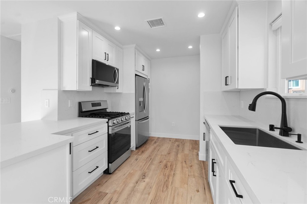4641 W 130th Street