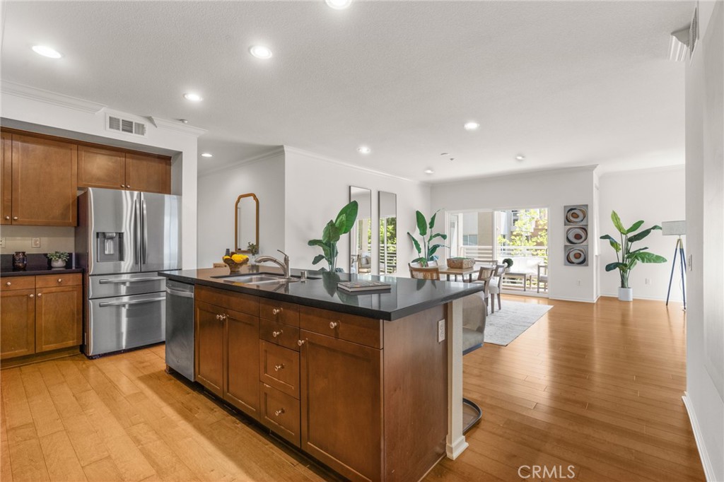 13028 Central Avenue 202