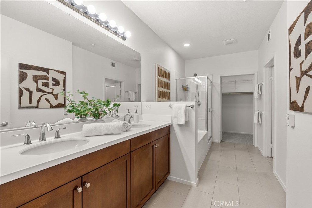 13028 Central Avenue 202