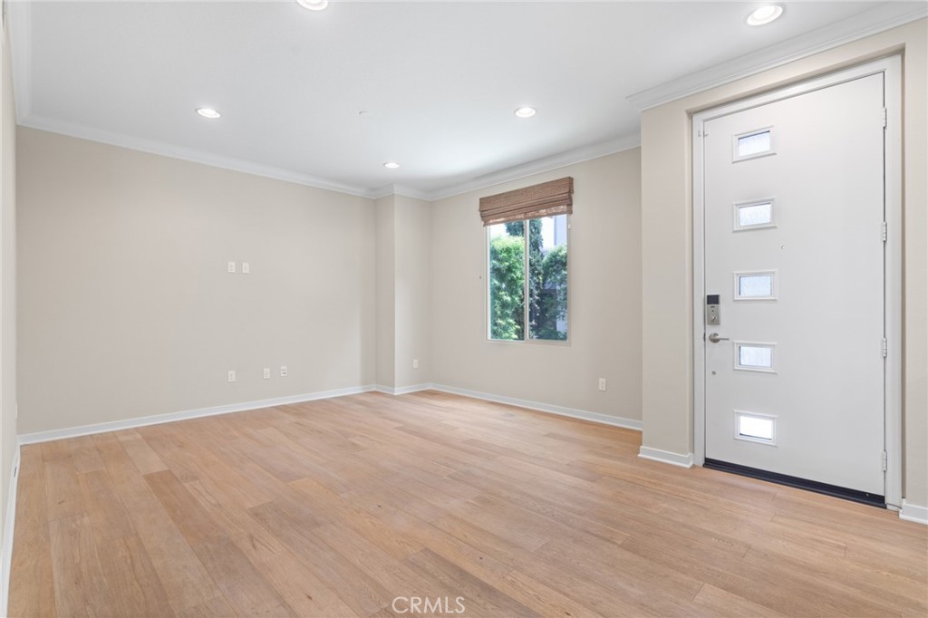 5544 Palm Drive