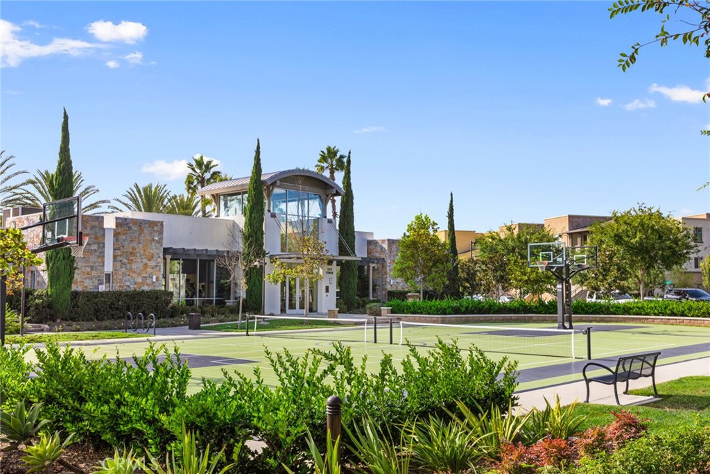 5544 Palm Drive