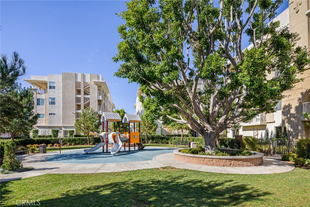 5544 Palm Drive