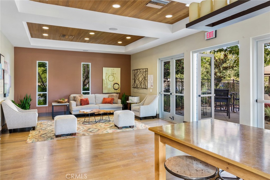 5544 Palm Drive