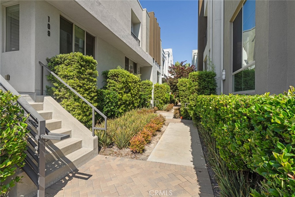 12913 Mission Avenue 108