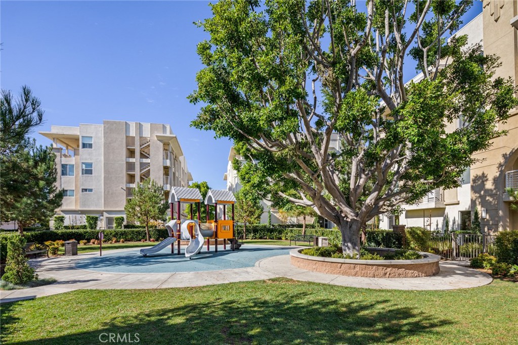 12913 Mission Avenue 108