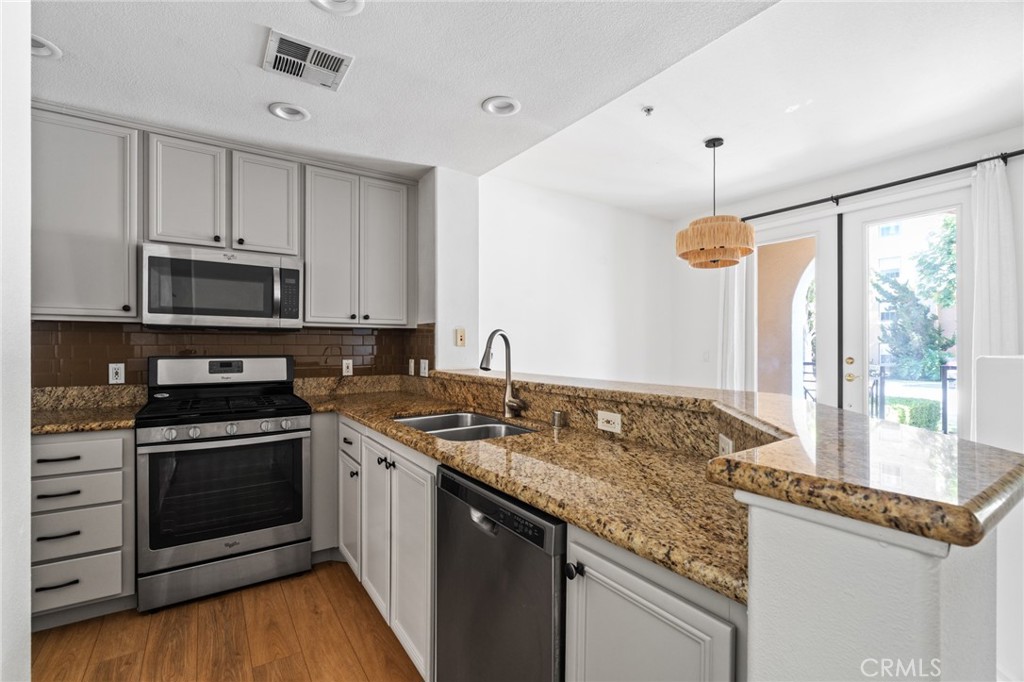 13075 Pacific Promenade