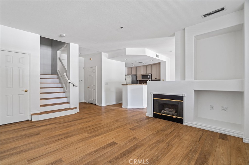 13075 Pacific Promenade