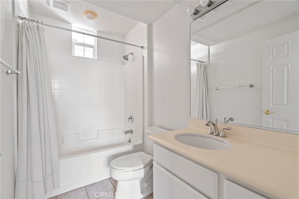 13075 Pacific Promenade