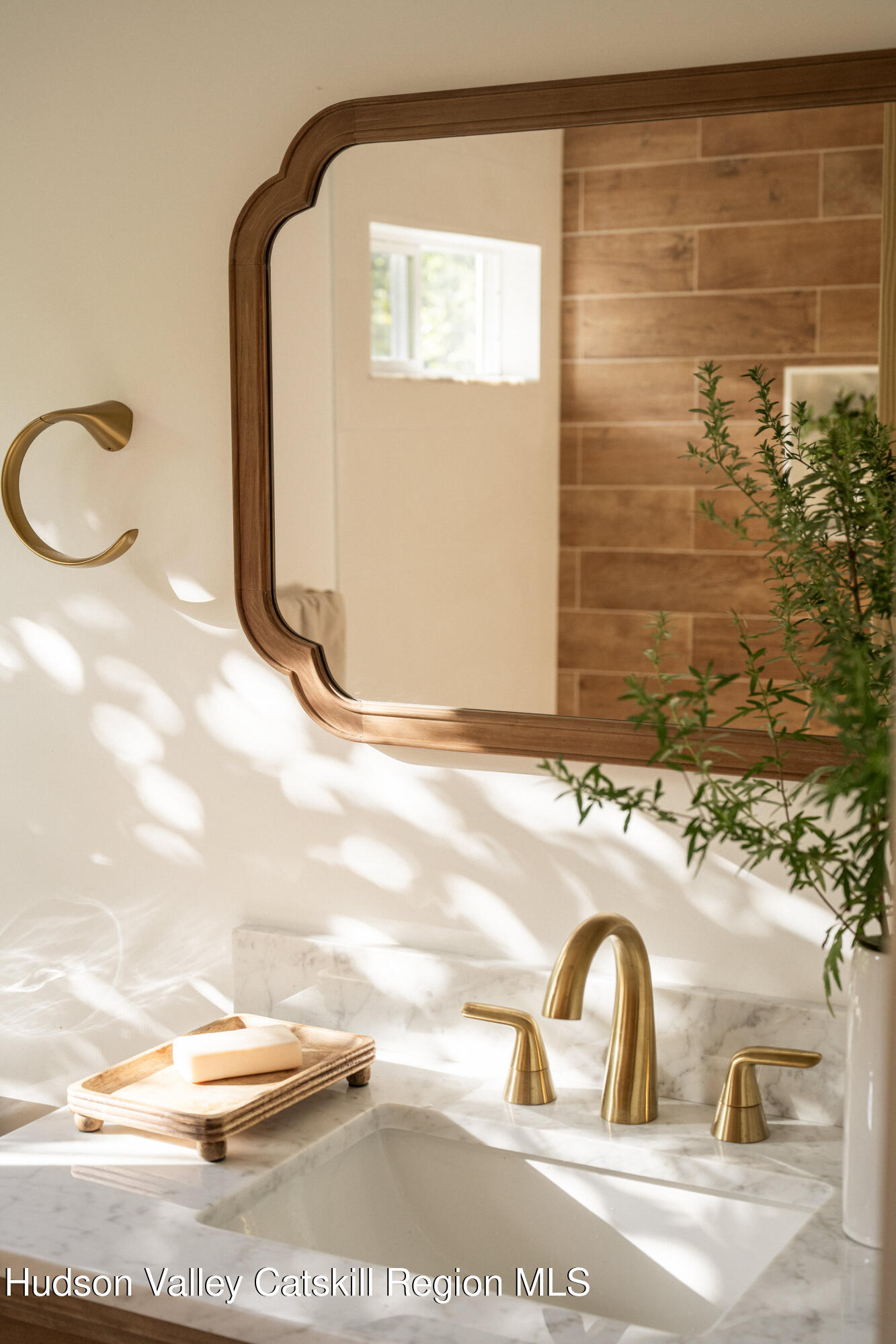 2859 Atlantic Avenue