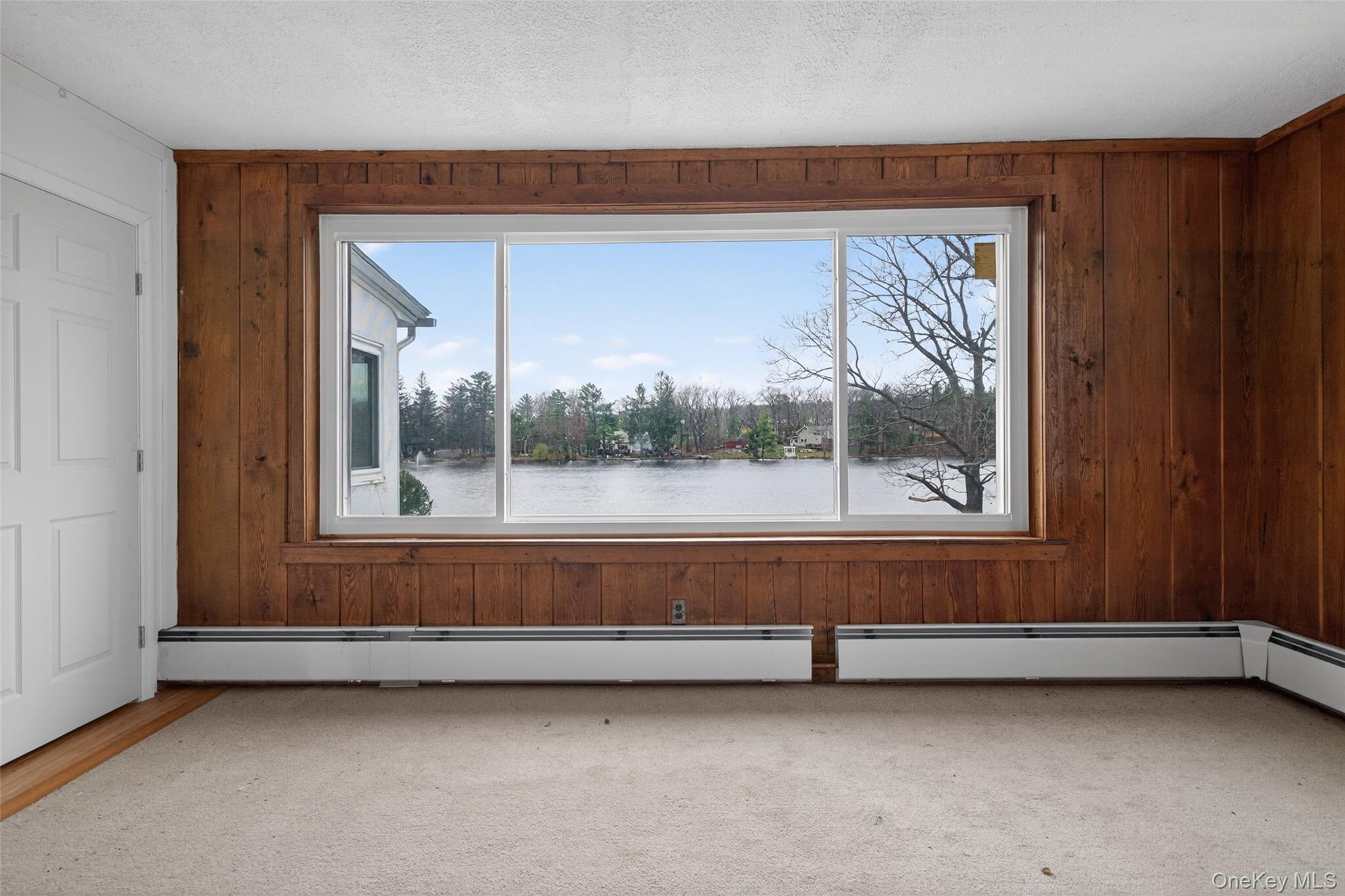 58 Hathorn Boulevard