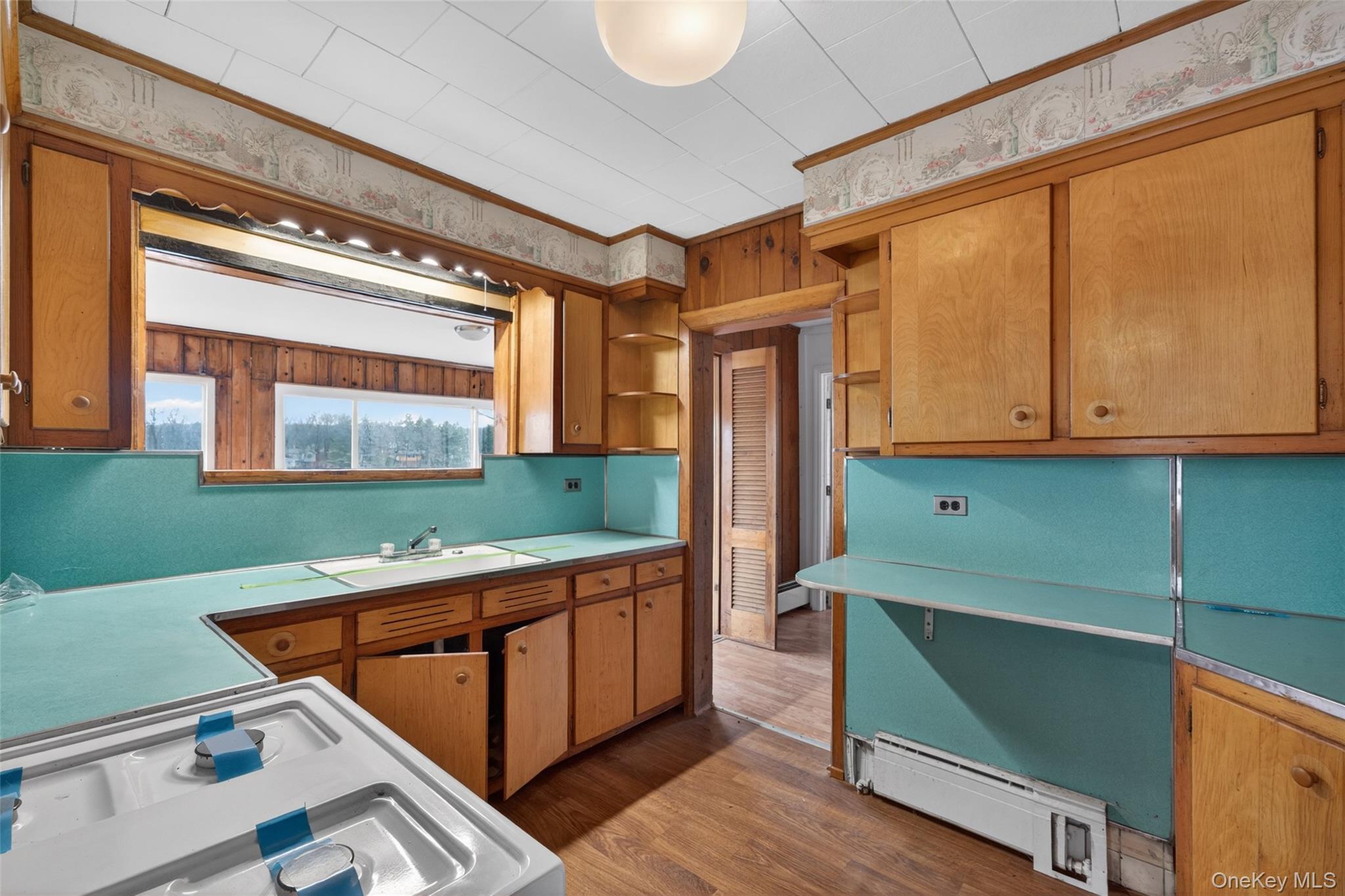 58 Hathorn Boulevard