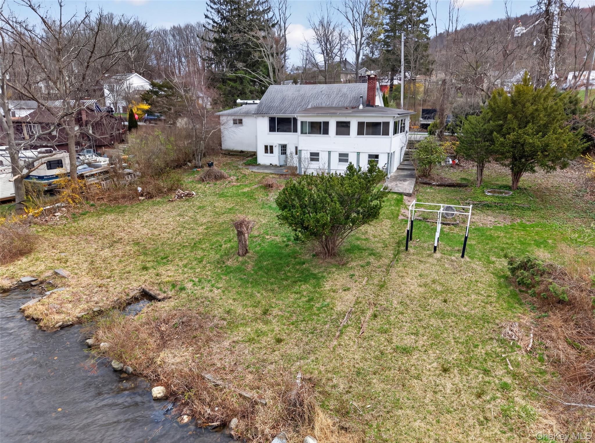 58 Hathorn Boulevard