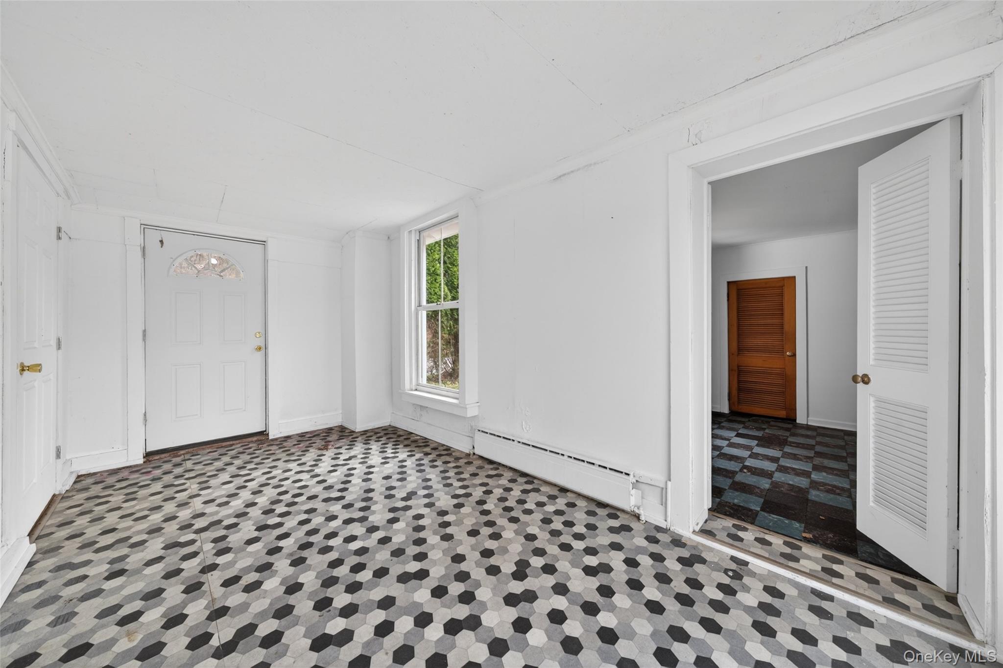 58 Hathorn Boulevard