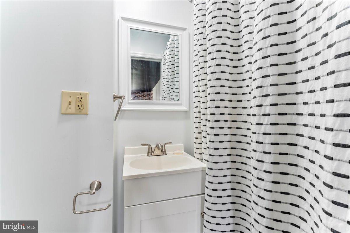 8827 GAP NEWPORT PIKE