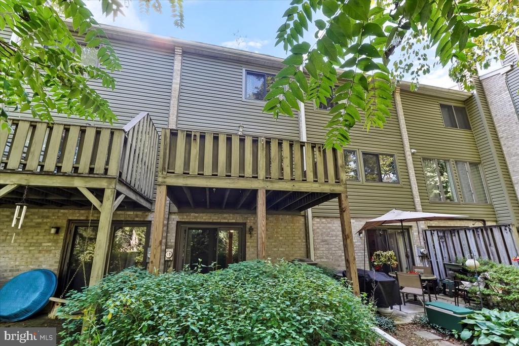 1209 VALLEY DRIVE