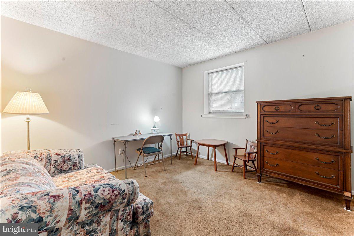 199 W KING STREET G1