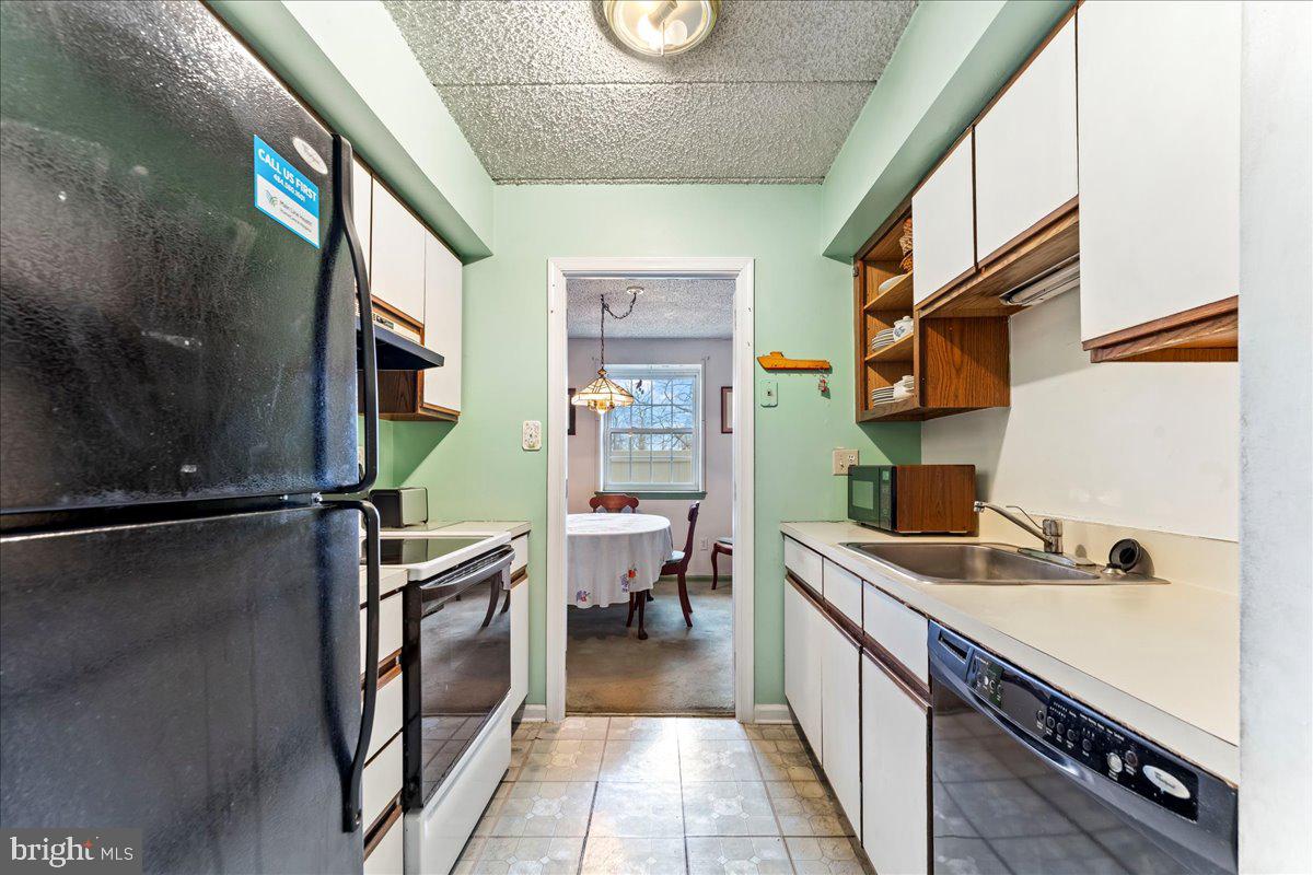 199 W KING STREET G1