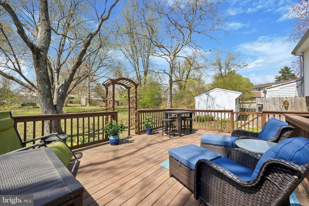 1290 CLEARBROOK ROAD