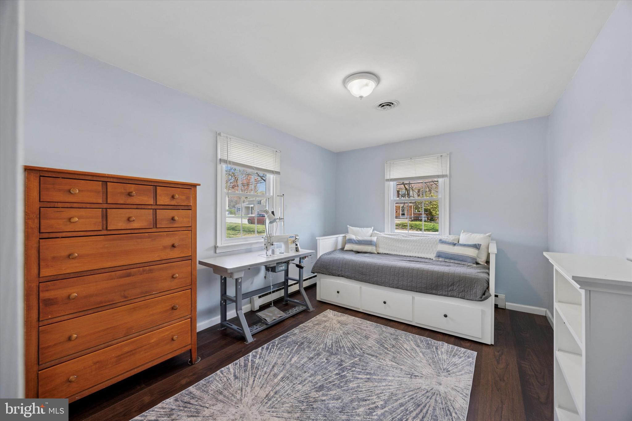 1290 CLEARBROOK ROAD