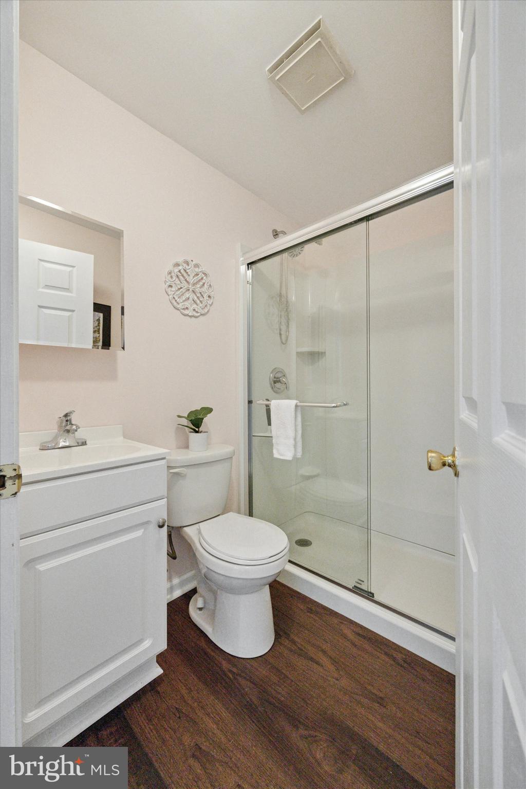 1290 CLEARBROOK ROAD