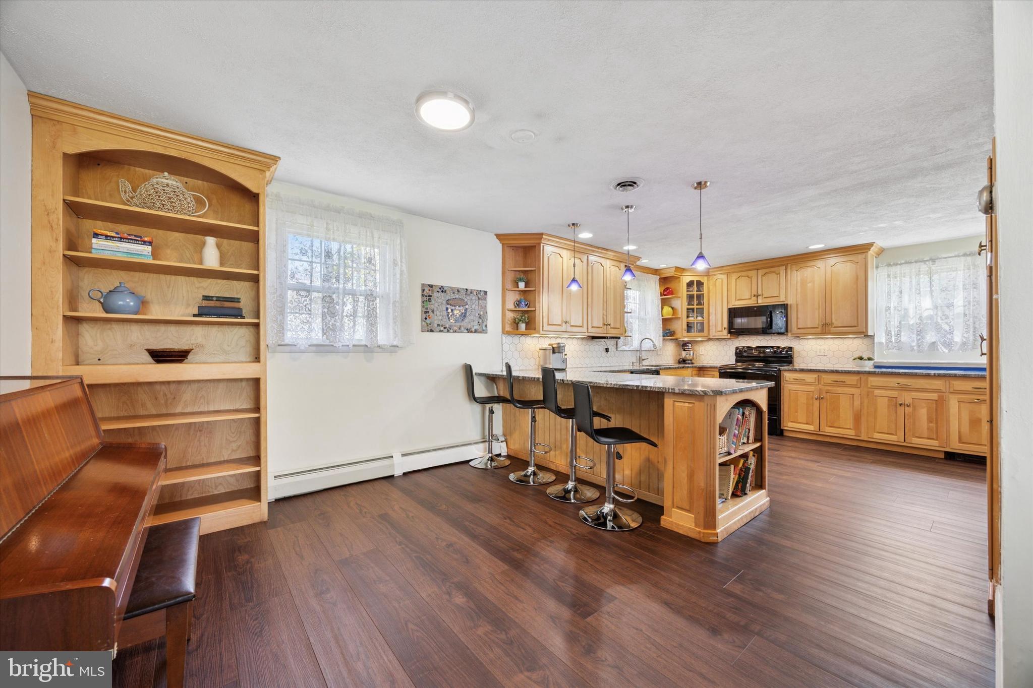 1290 CLEARBROOK ROAD