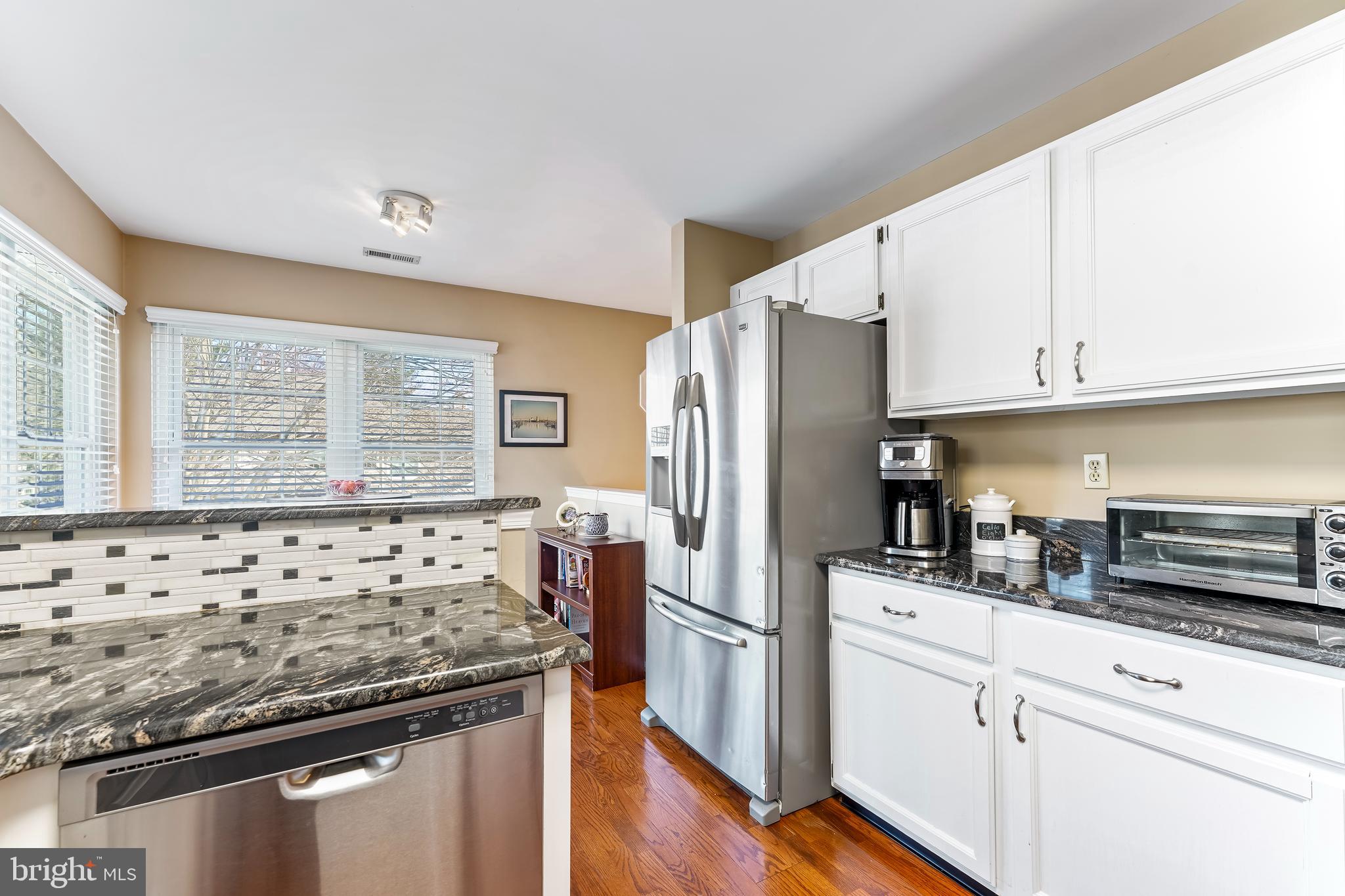 275 STANTON COURT 275