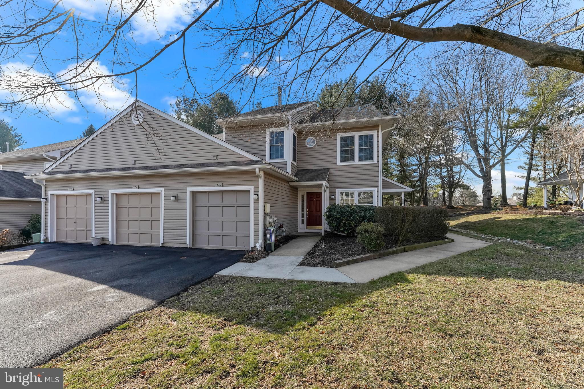 275 STANTON COURT 275