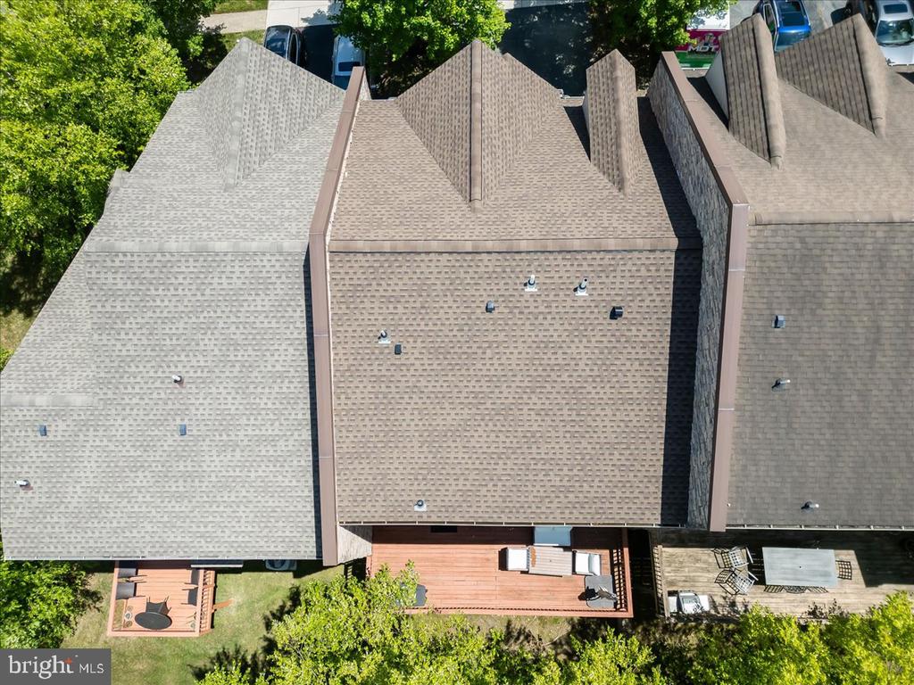 3139 WOODS EDGE DRIVE