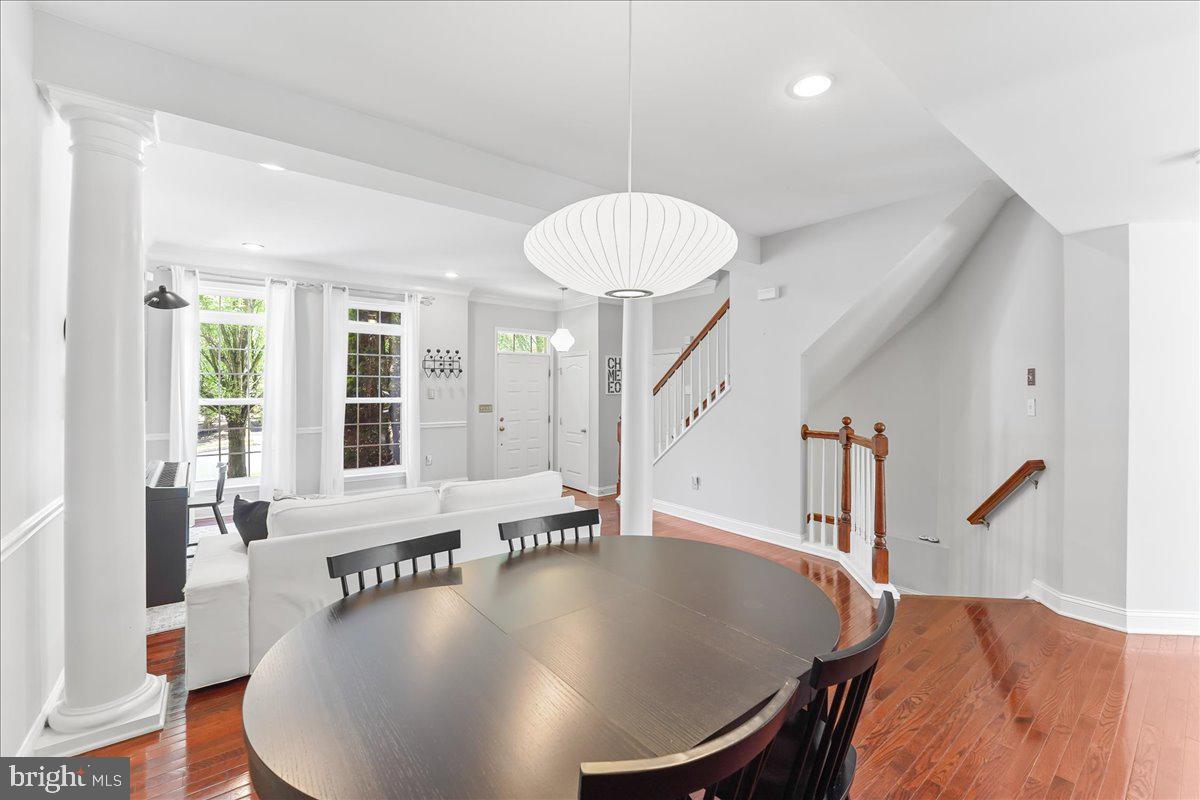 3139 WOODS EDGE DRIVE