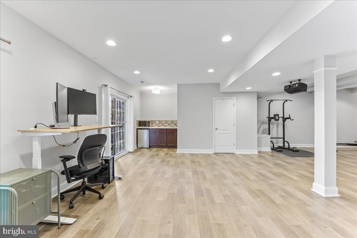 3139 WOODS EDGE DRIVE