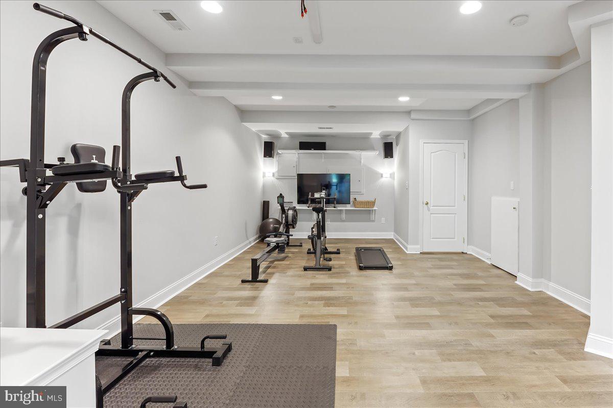 3139 WOODS EDGE DRIVE