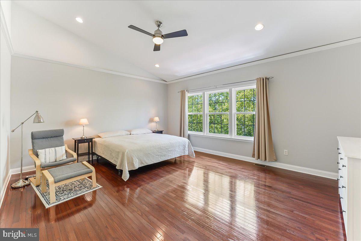 3139 WOODS EDGE DRIVE