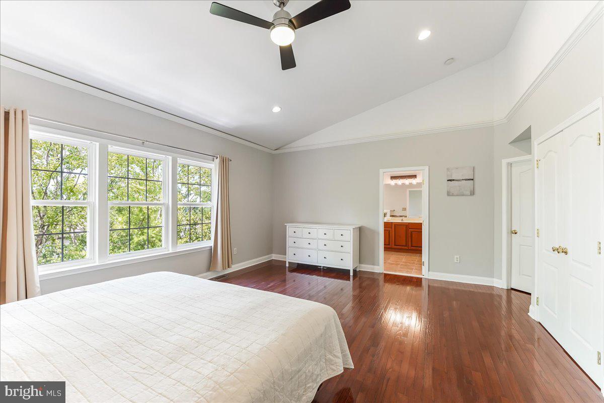 3139 WOODS EDGE DRIVE