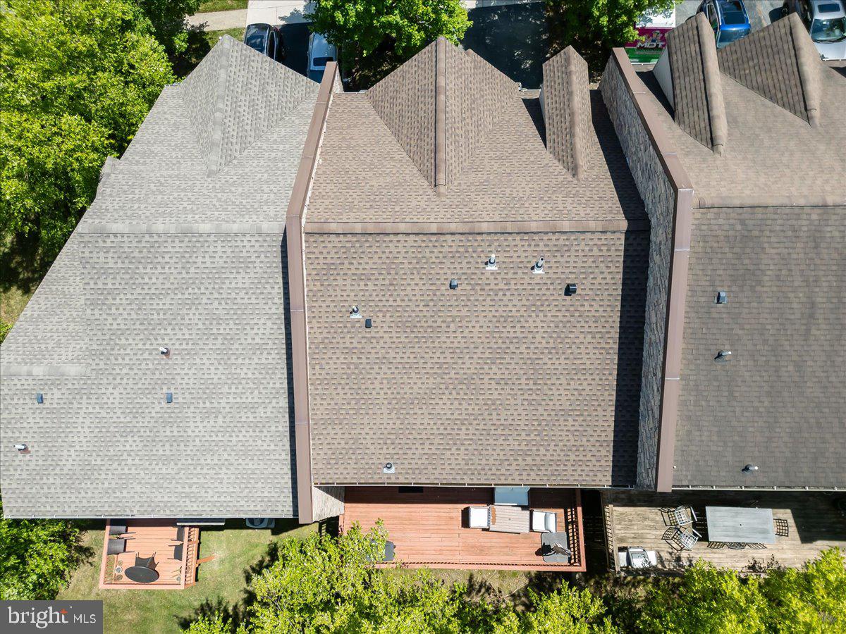 3139 WOODS EDGE DRIVE