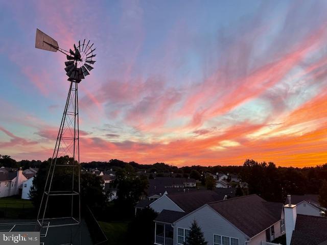 209 N SILVER FOX DRIVE