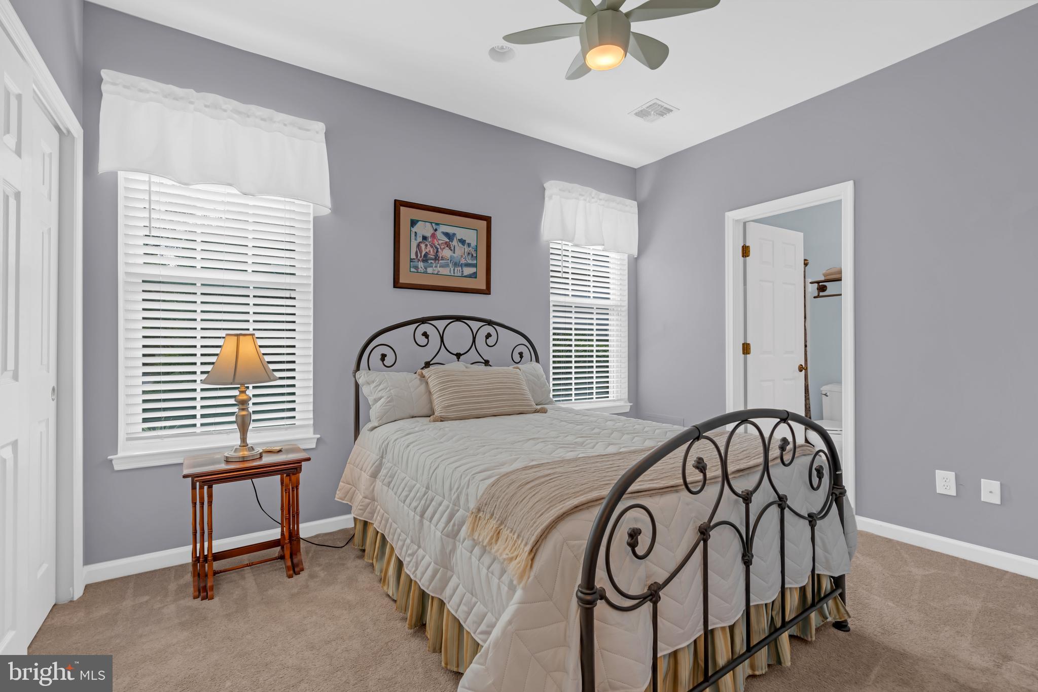 209 N SILVER FOX DRIVE