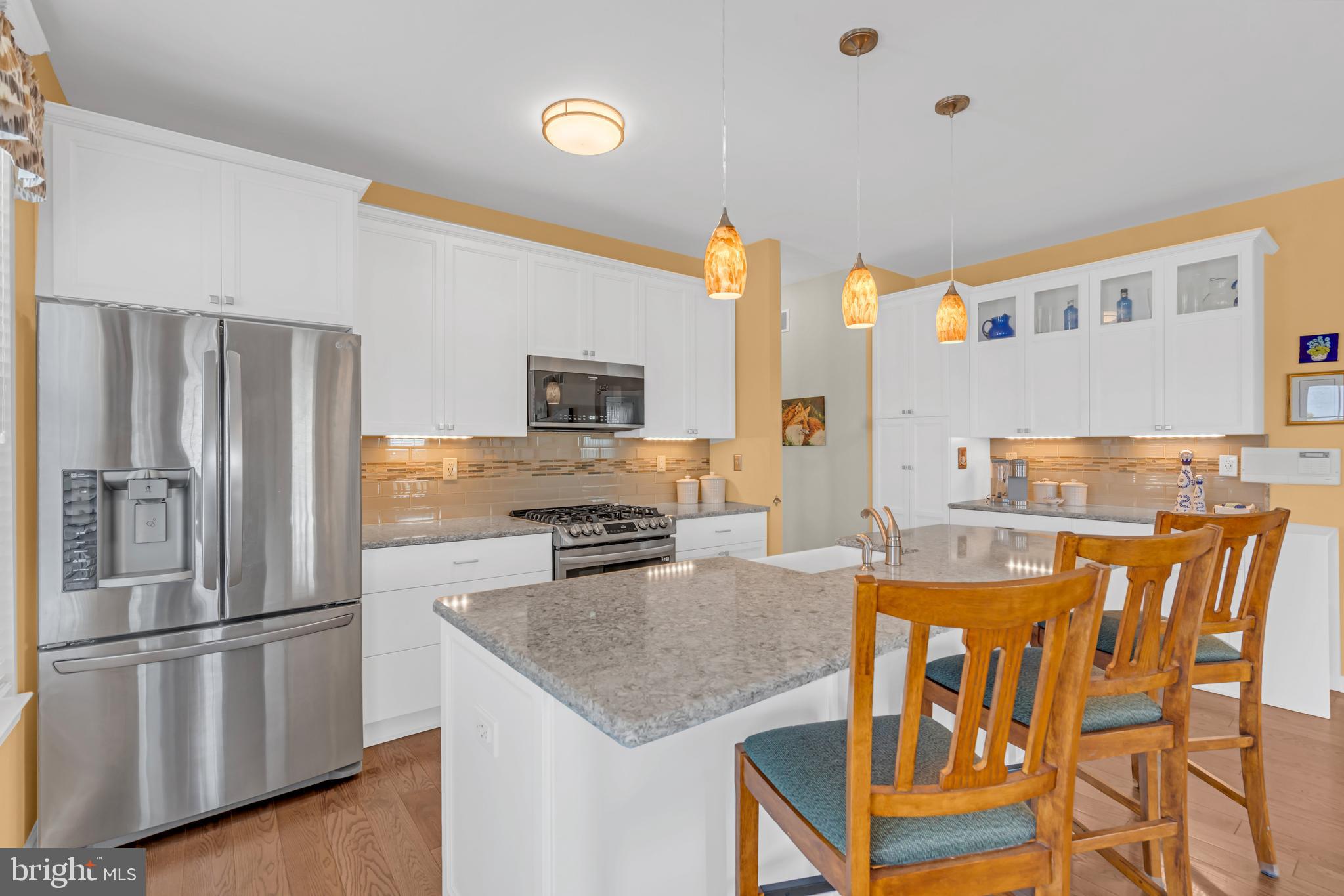 209 N SILVER FOX DRIVE