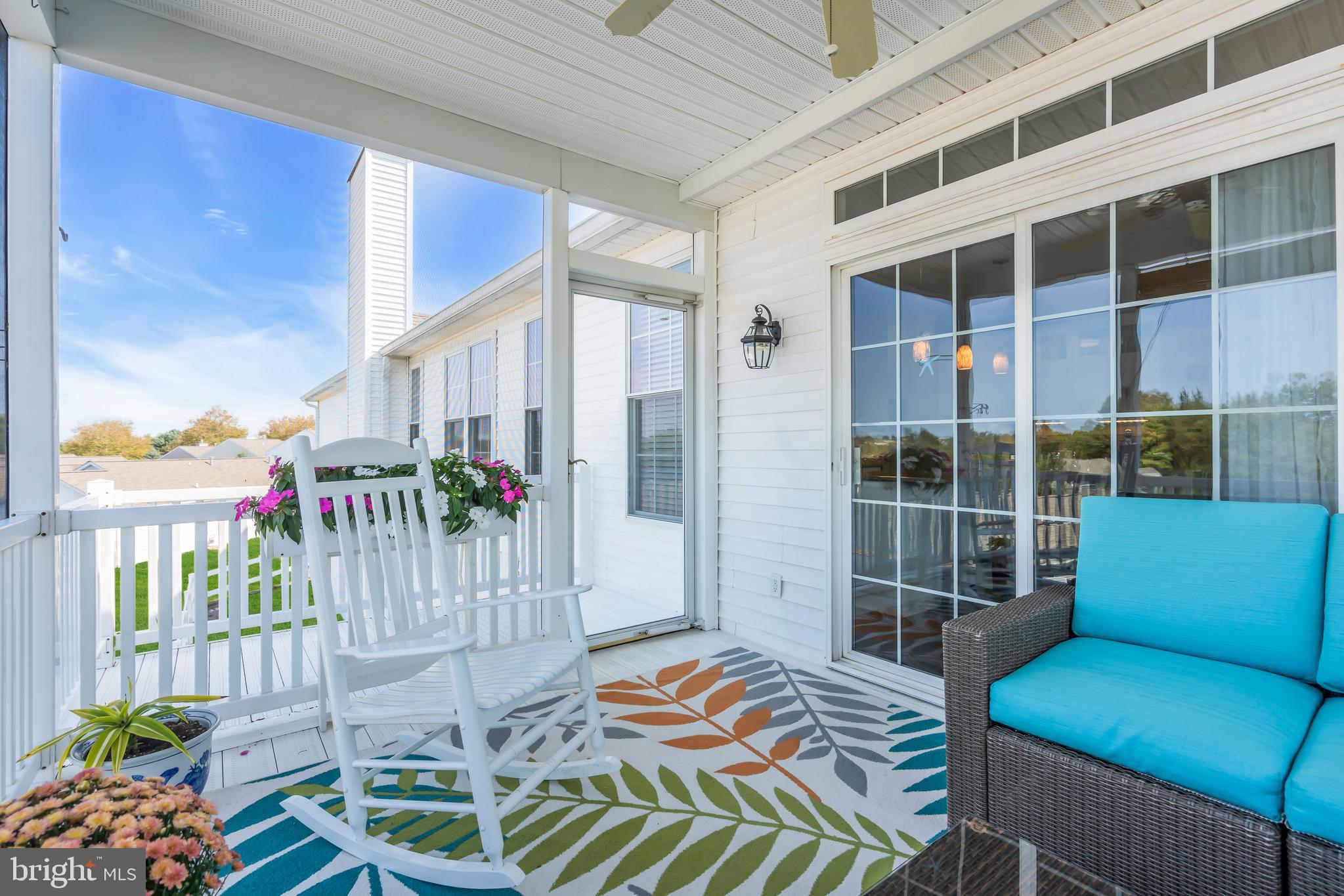 209 N SILVER FOX DRIVE