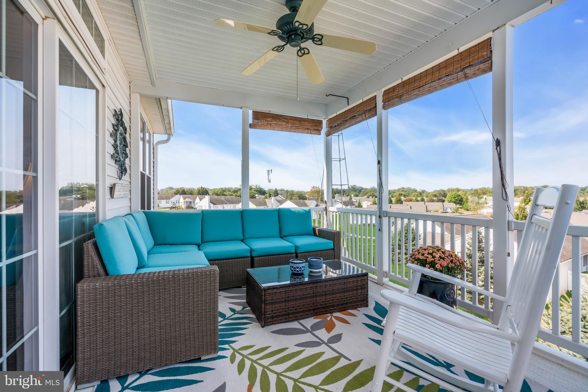 209 N SILVER FOX DRIVE