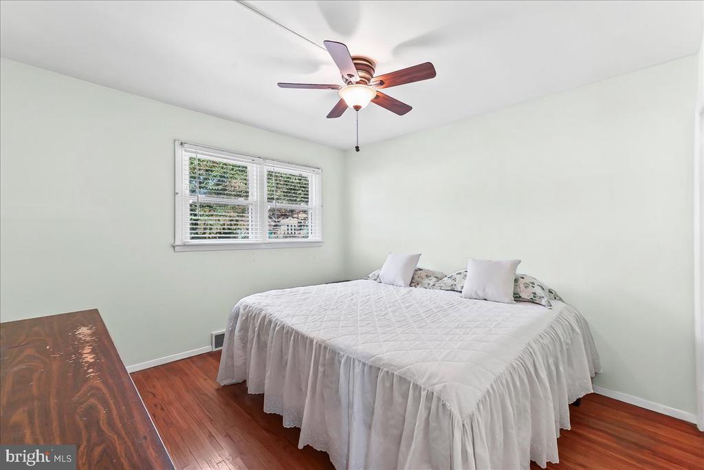 3754 SUSAN LANE