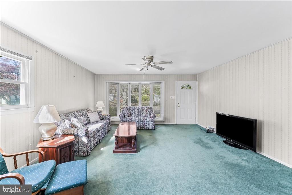 3754 SUSAN LANE