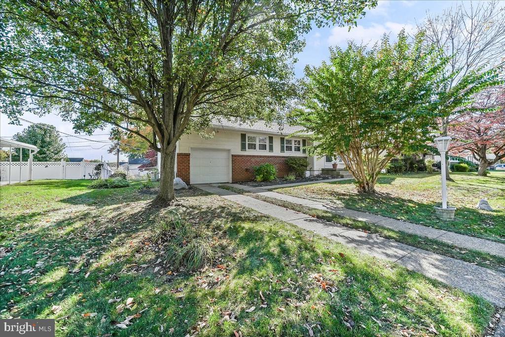 3754 SUSAN LANE