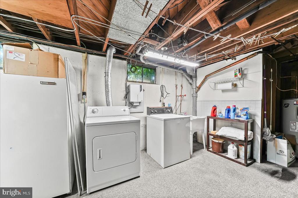 3754 SUSAN LANE