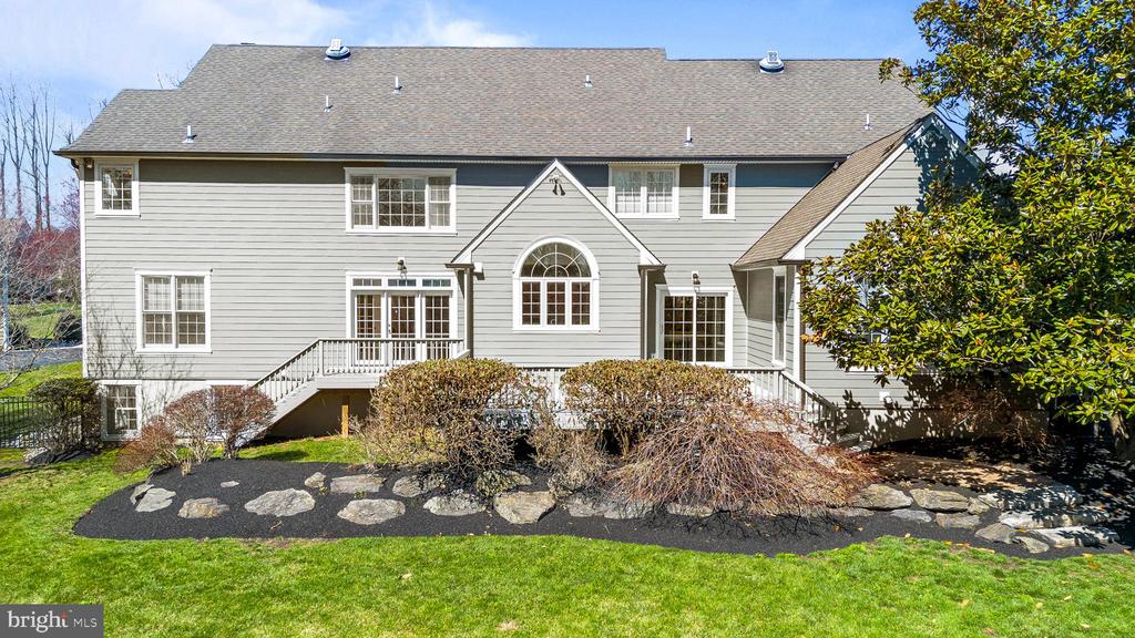 4 GREYSTONE CIRCLE
