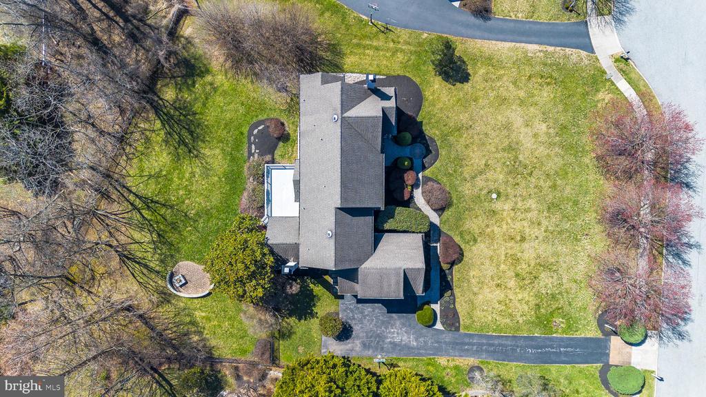 4 GREYSTONE CIRCLE