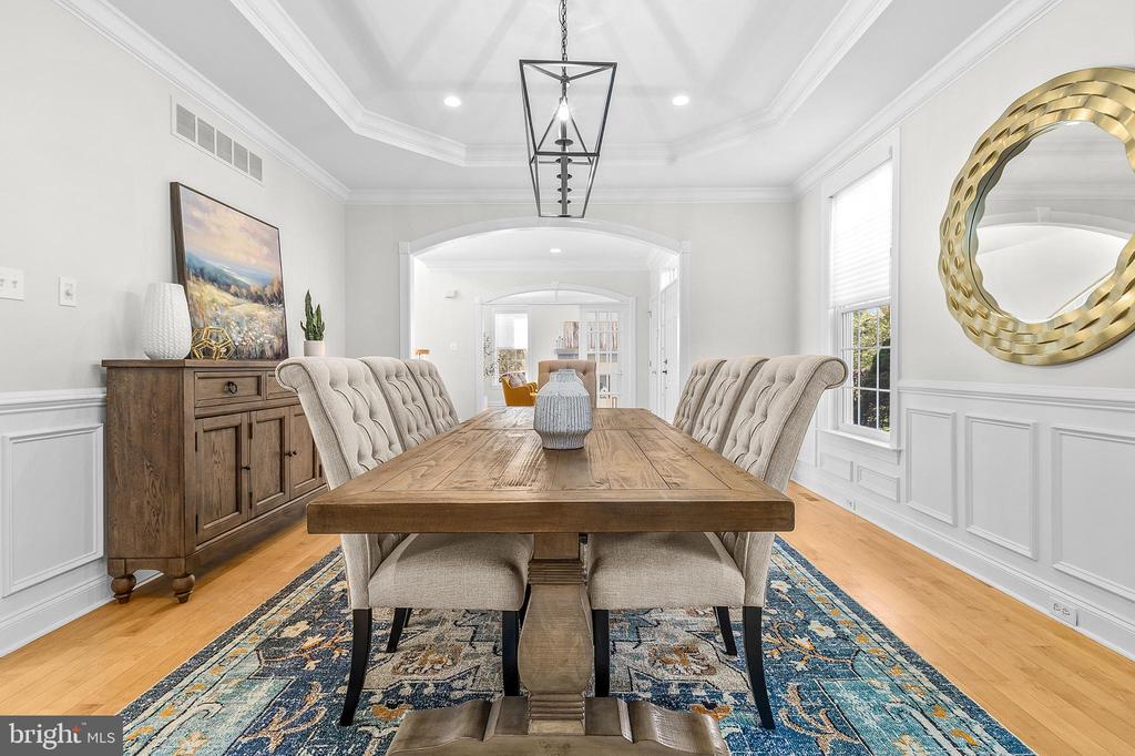 4 GREYSTONE CIRCLE