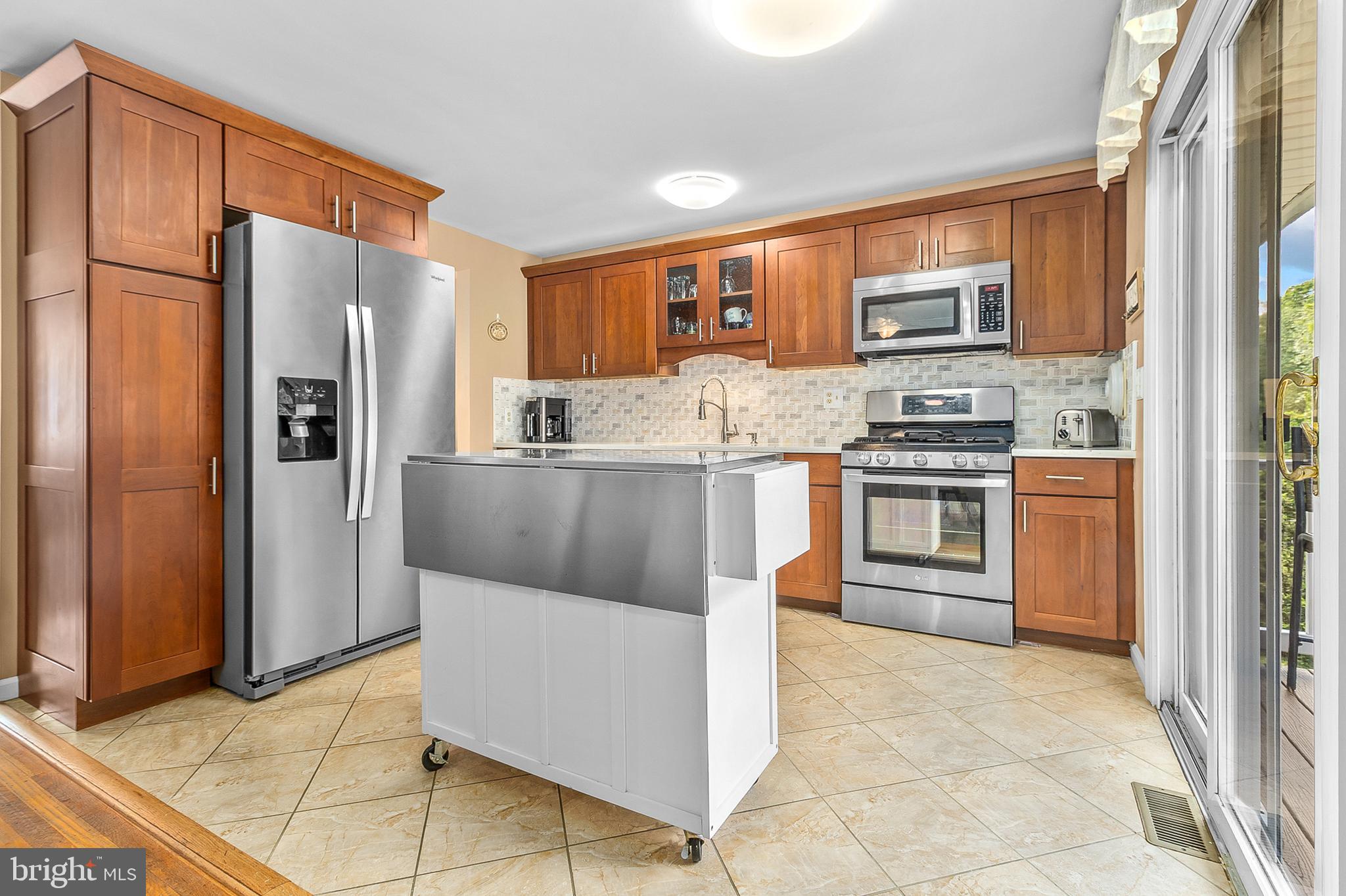 2404 WEIR ROAD
