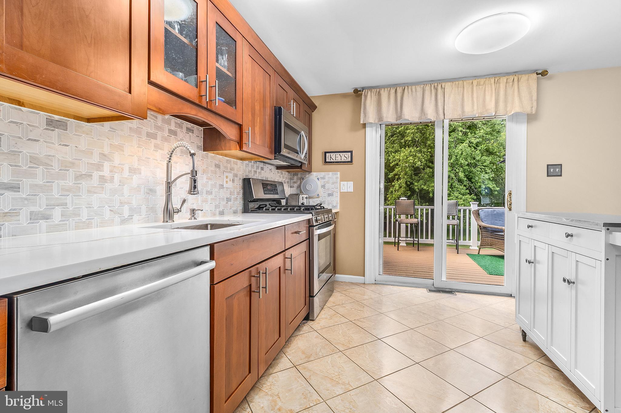 2404 WEIR ROAD